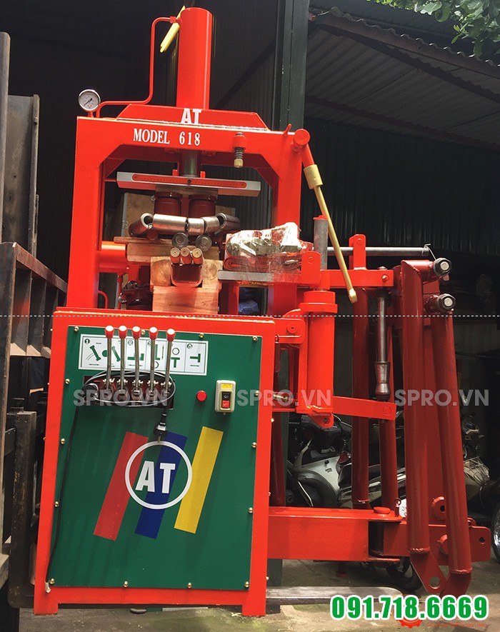 Máy nắn khung càng xe máy, nắn mâm, ép chảng ba AT618