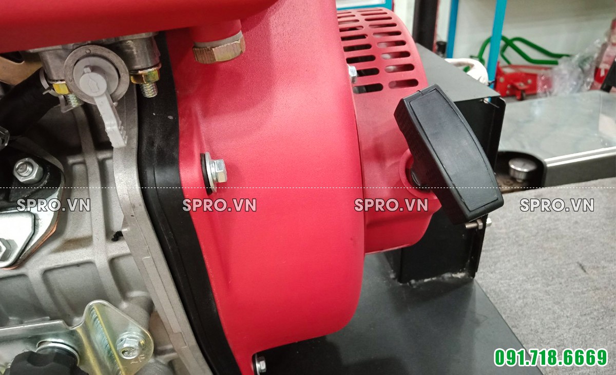 Tay khởi động máy rửa xe cao áp chạy xăng Projet BT-240
