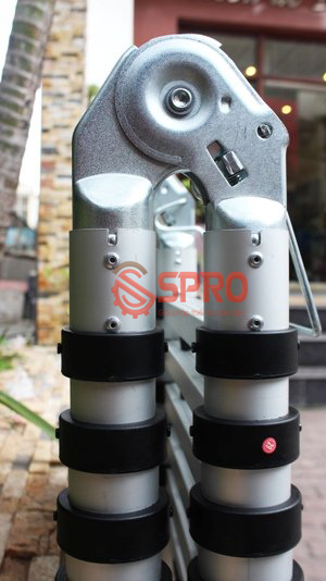 Khớp nối lẫy của thang sumo adt-808b