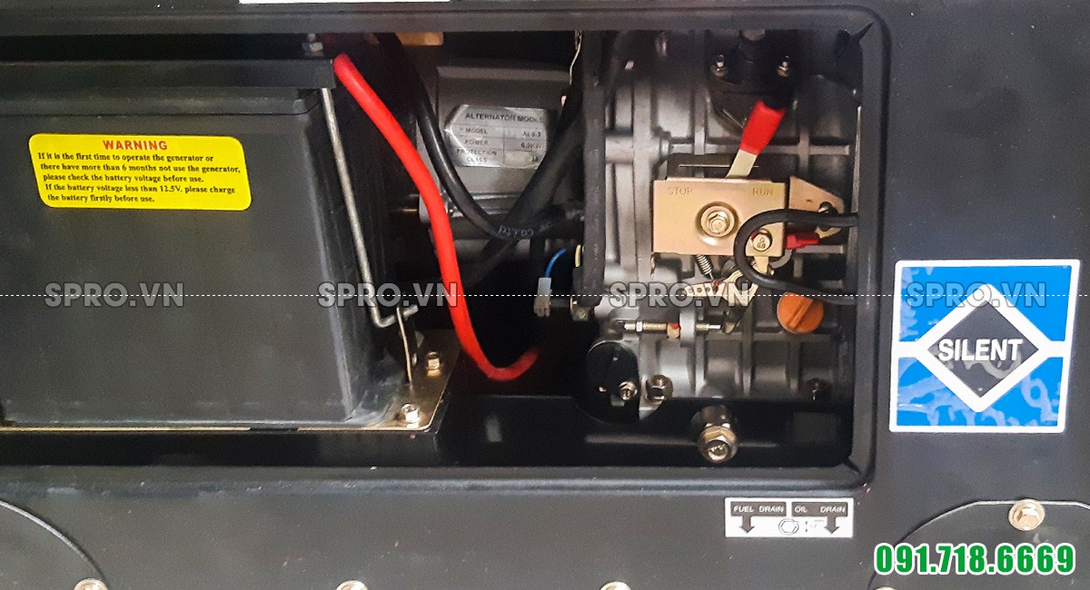 Máy phát điện chạy dầu 3 pha Hyundai 5.5kw DHY6000SE-3 chống ồn