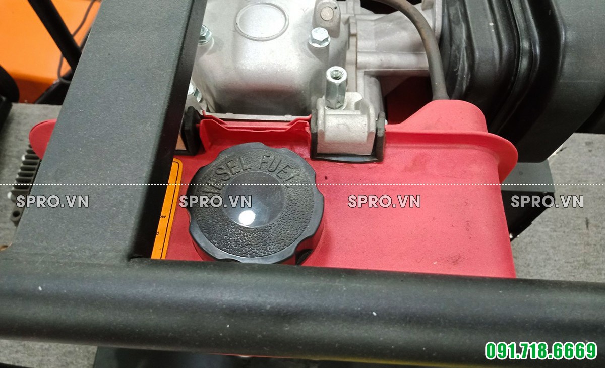 Bình xăng máy rửa xe cao áp chạy xăng Projet BT-240