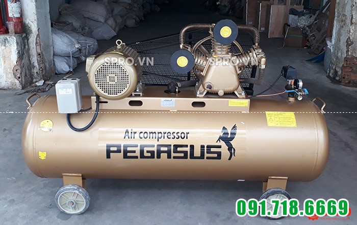Máy nén khí 7.5HP Pegasus TM-W-0.67/12.5-330 - Dung tích 330L giá rẻ