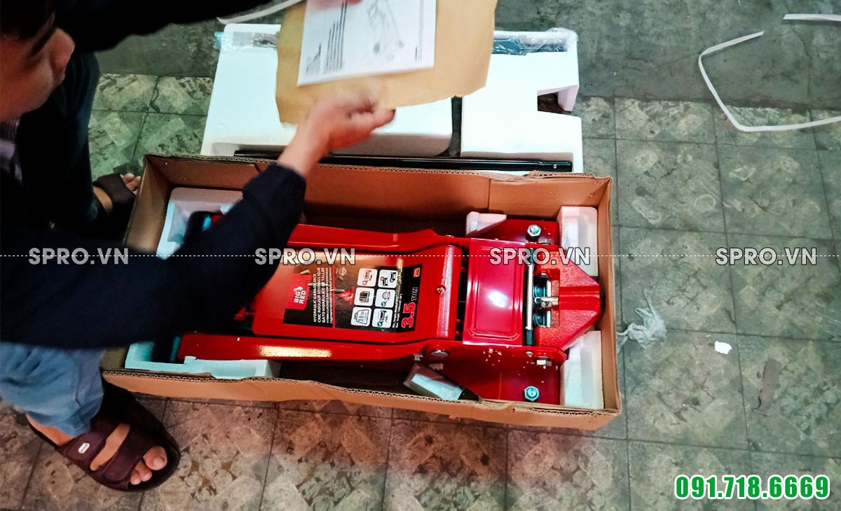 mở hộp kích cá sấu thủy lực 2 ty big red t83508 trọng tải 3,5 tấn