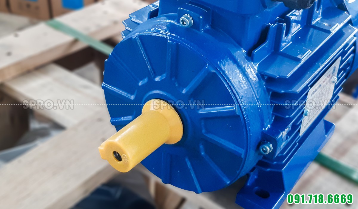 Đầu cốt động cơ điện motor Elektrim EM90L-4 3 pha công suất 2 HP