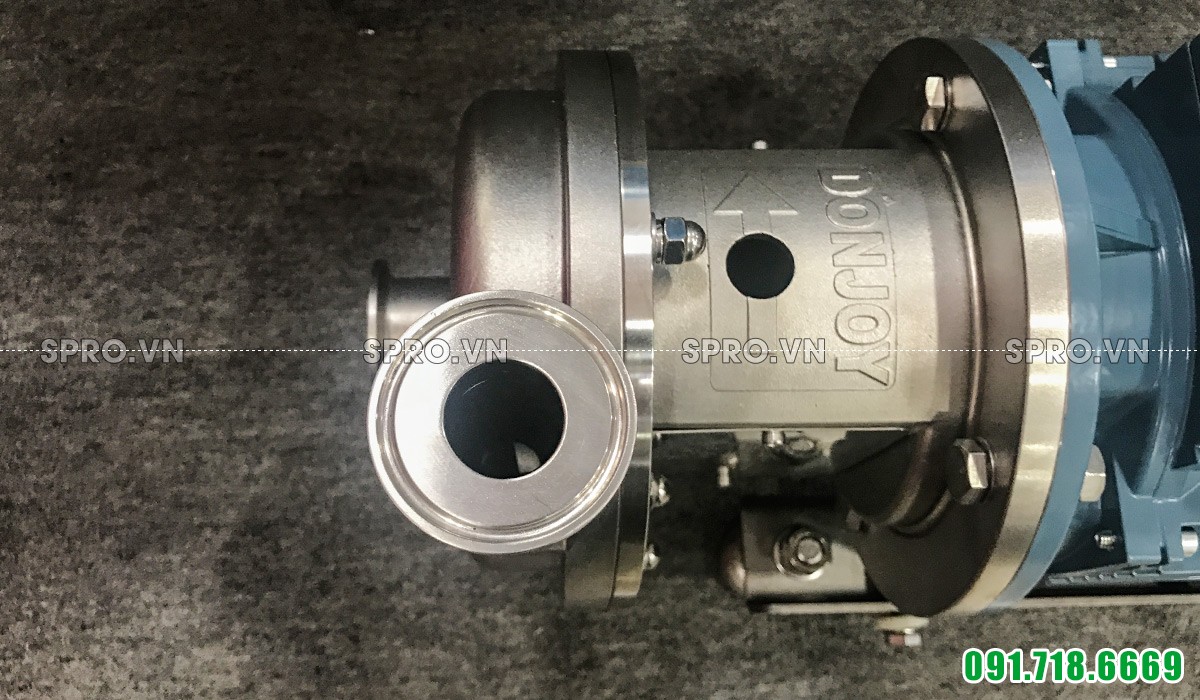 Hình ảnh chụp máy bơm ly tâm trục ngang Donjoy KS10