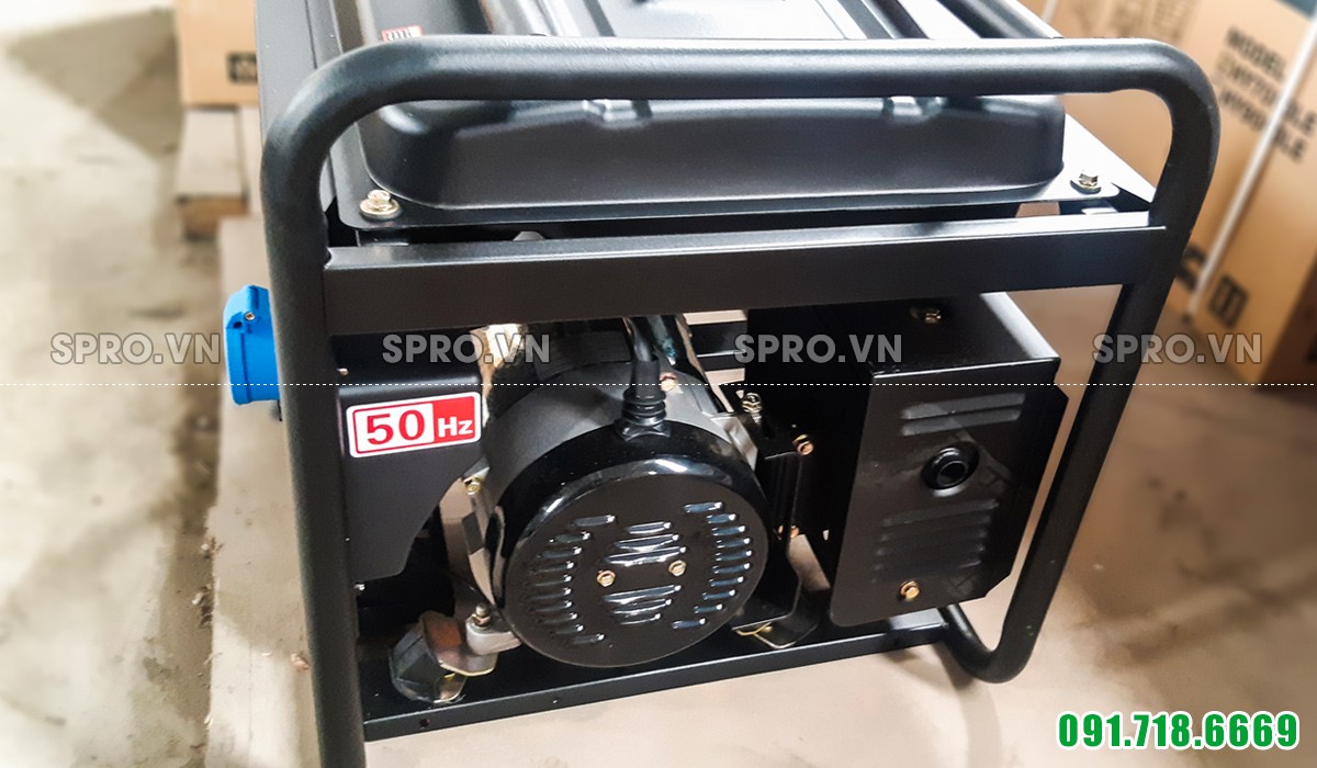 Máy phát điện chạy xăng Hyundai 5.5kw HY7000LE